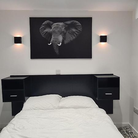 Home Away From Home! Yate Ngoại thất bức ảnh